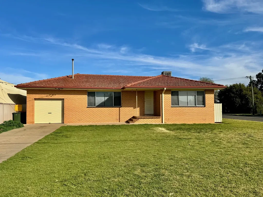 3 BEDROOM HOME