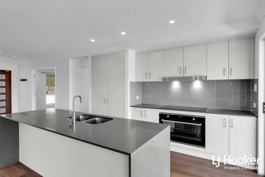 127-129 Geoff Philp Drive, Logan Village, QLD 4207