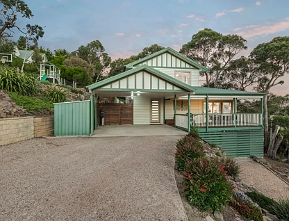 9 Fern Road, Upper Ferntree Gully, East Melbourne, 5房, 3浴, House