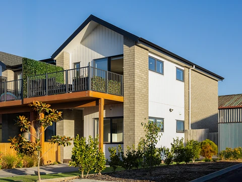 Kumeu 2房  Must be Sold - Make your offer!