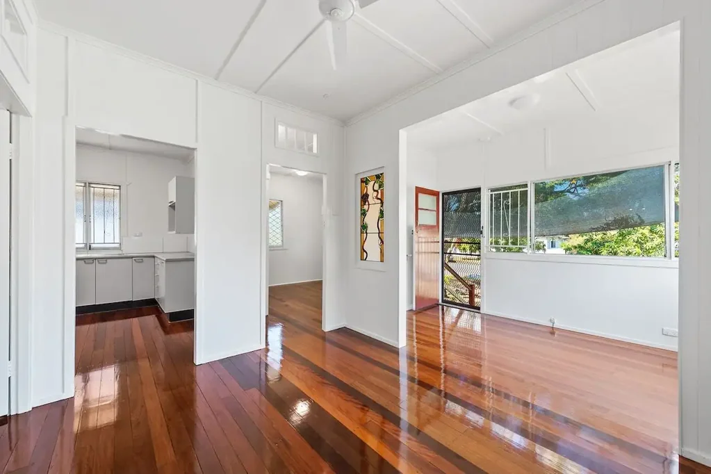 Banyo 2Moenga Charming Cottage in the Heart of Banyo - Granny Flat Potential