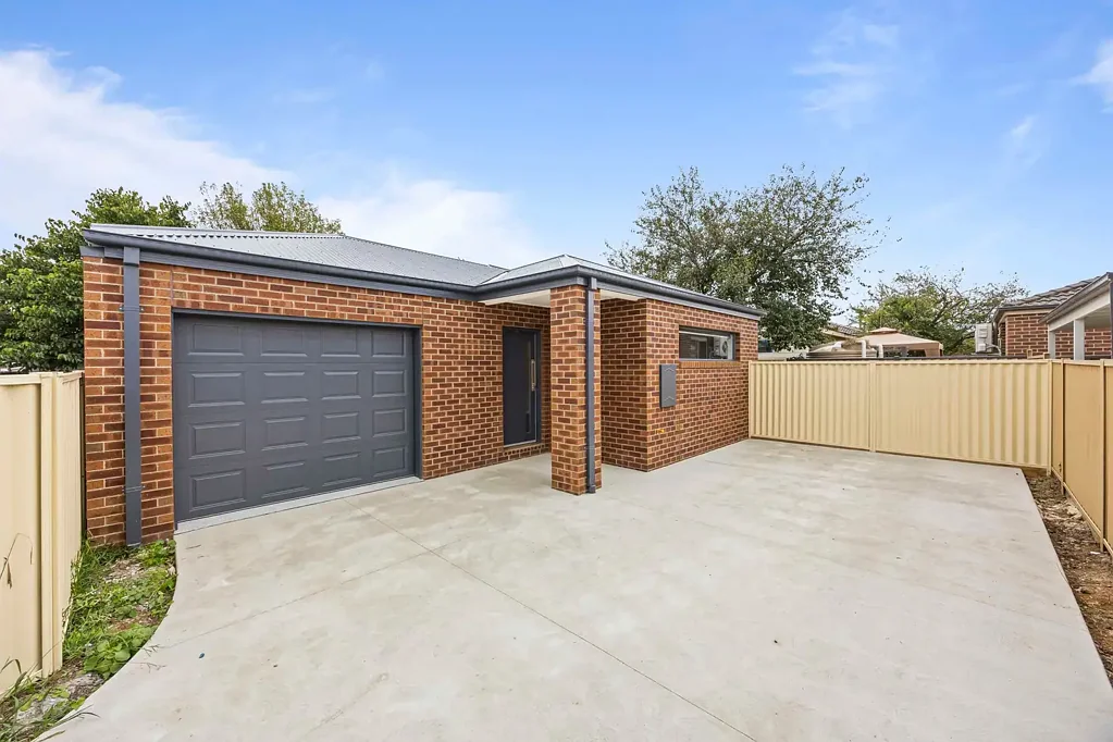 Neat & Tidy 2-Bedroom Unit in Sebastopol