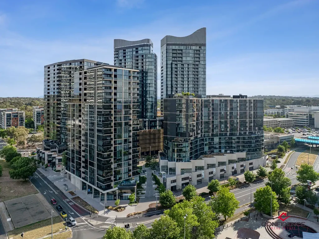 Belconnen 2ਬੈੱਡਰੂਮ Luxury, Lakeside, Convenience and Comfort Apartment
