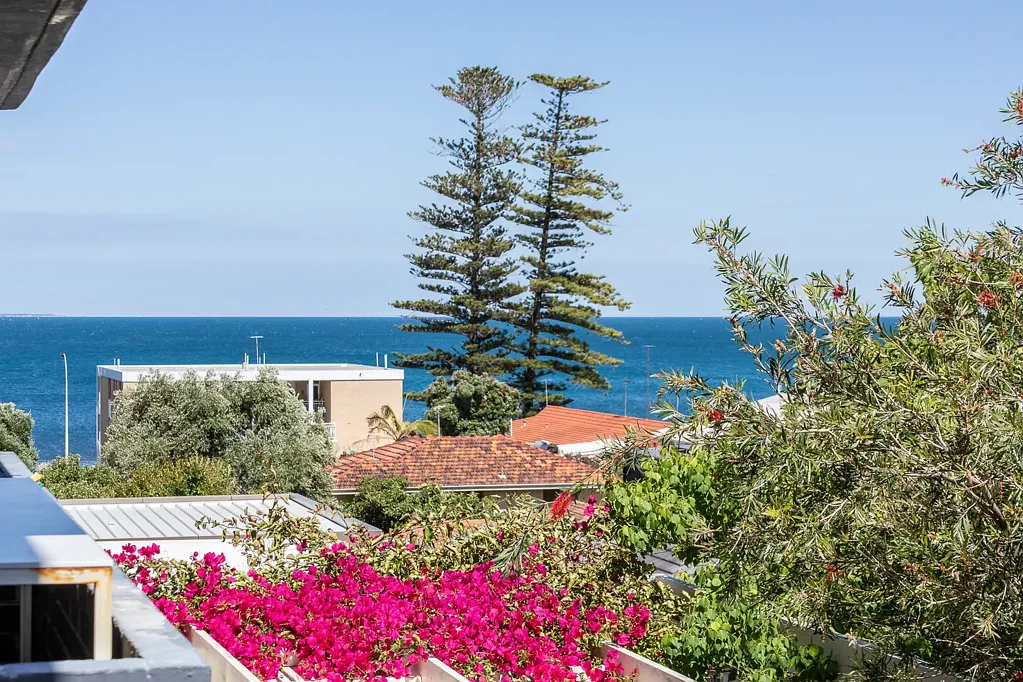 8/23 Avonmore Terrace, Cottesloe, WA 6011