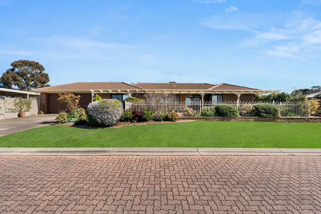 O'Halloran Hill 3 Slaapkamer Space, Views & Exceptional Outdoor Living