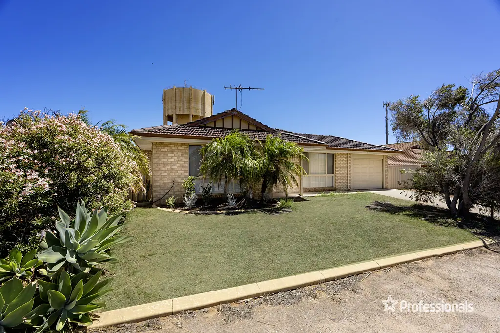 15 Reg Percy Street, Mount Tarcoola, WA 6530