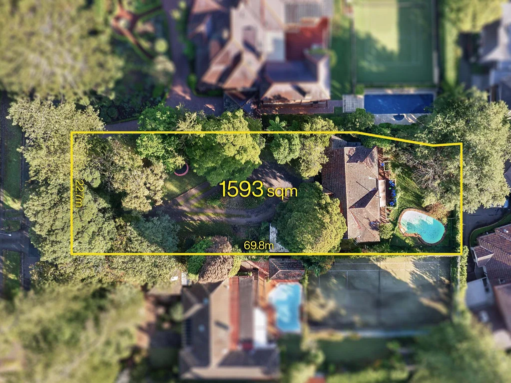 Wahroonga 3Kwarto Premium potential, prime east-side address