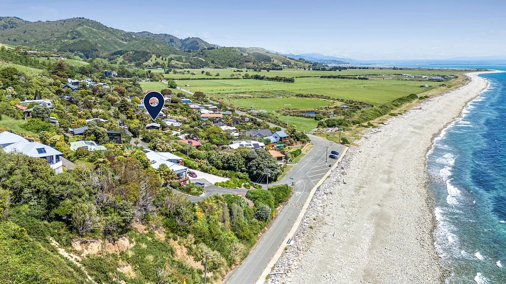 Glenduan 4Moenga Sea views and modern living