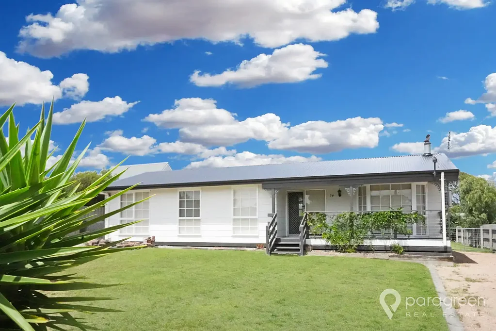 Port Welshpool 3બેડરૂમ 3 BEDROOM HOME ONLY MINUTES WALK TO THE WATER