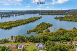 1/65 Bimbadeen Avenue, Banora Point