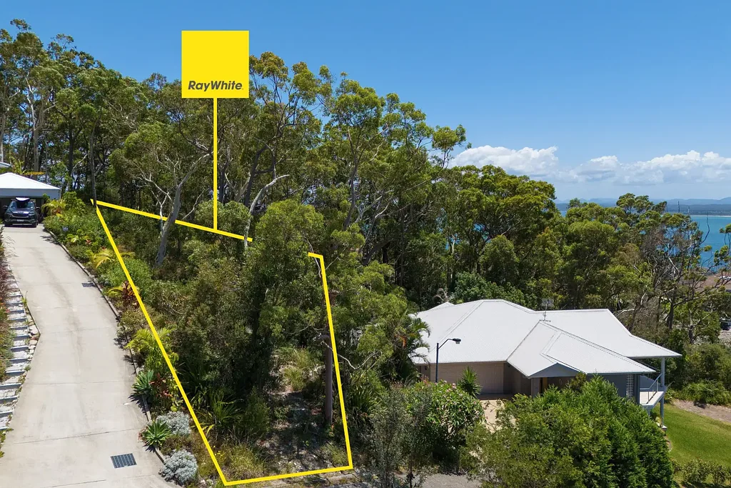 25B Tareebin Road, Nelson Bay, NSW 2315