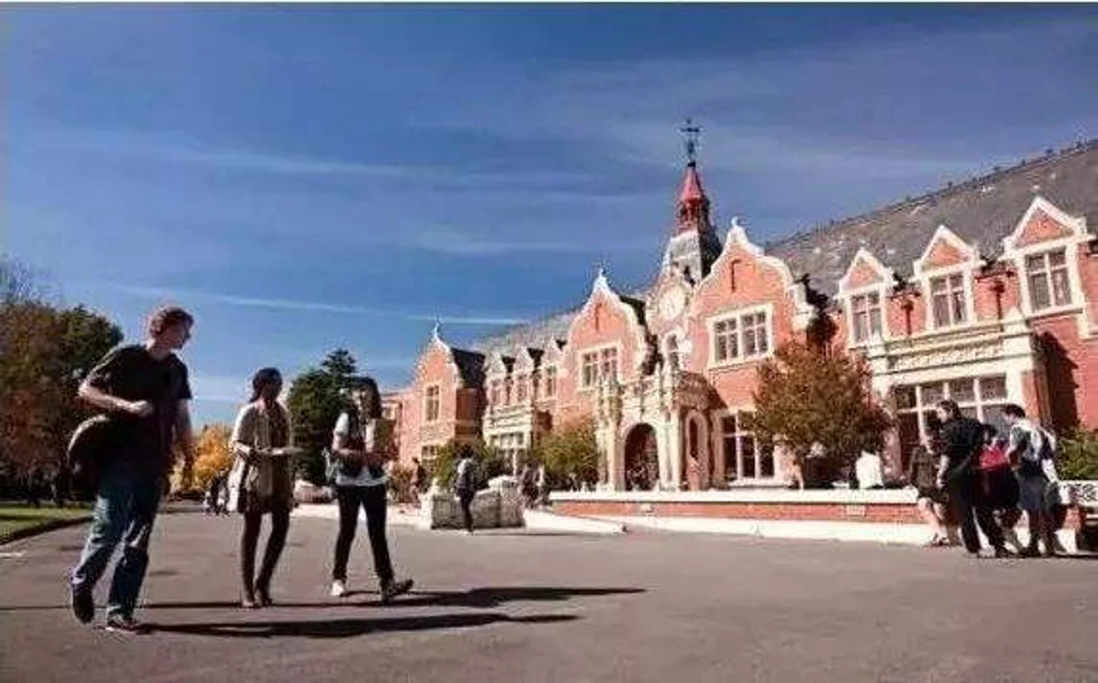 新西兰留学：7所新西兰公立大学接受高考成绩，你还不赶紧了解一下！