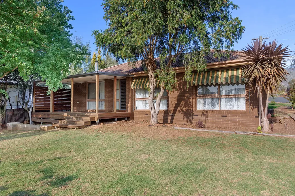 3816 Omeo Highway, Eskdale, VIC 3701