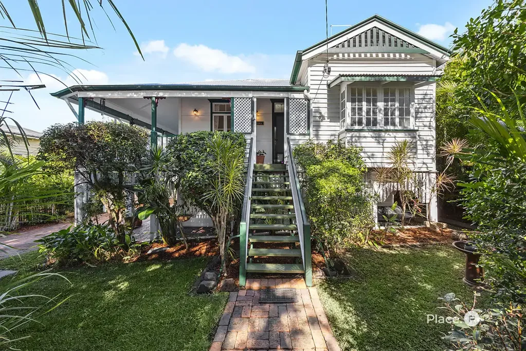 Annerley 6غرفة نوم Character Family Estate with Self-Contained Granny Flat on 810sqm
