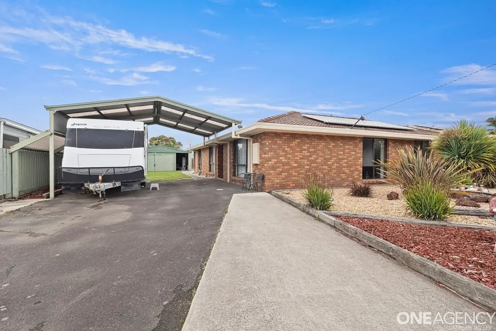 2 MacDonald Court, Glengarry, VIC 3854