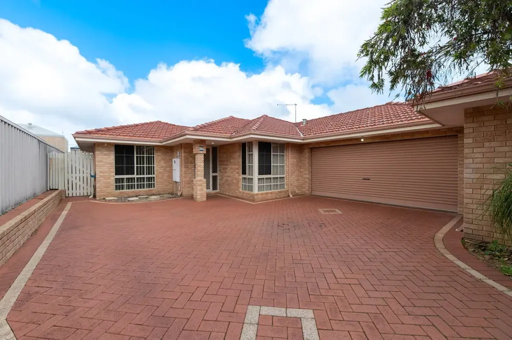 Nollamara 3ਬੈੱਡਰੂਮ Fantastic 3-Bedroom Rear Home
