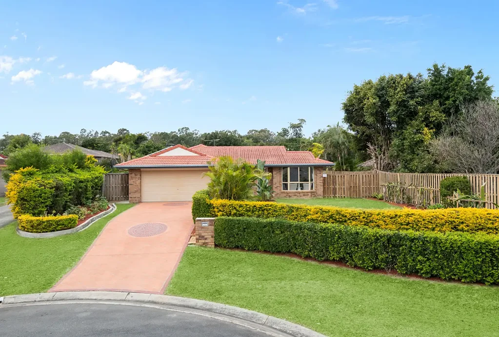 Calamvale 4ਬੈੱਡਰੂਮ Fully Renovated Family Oasis in a Premium Location!