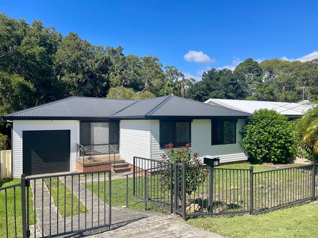 51 Sixth Avenue, Toukley, NSW 2263