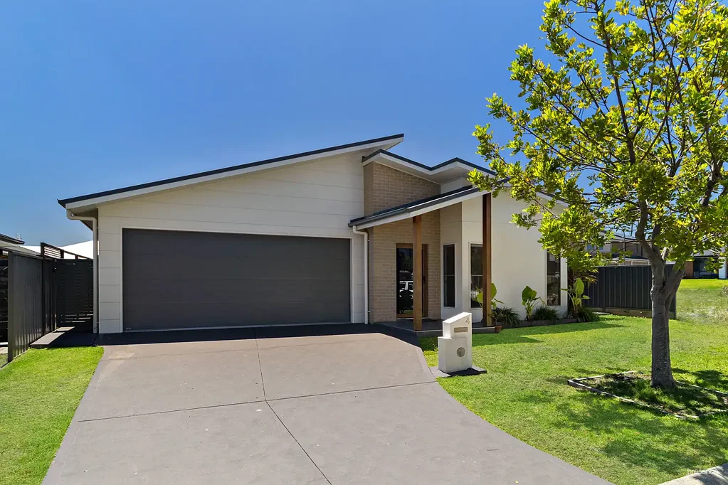 4 Lamb Street, Boolaroo, NSW 2284