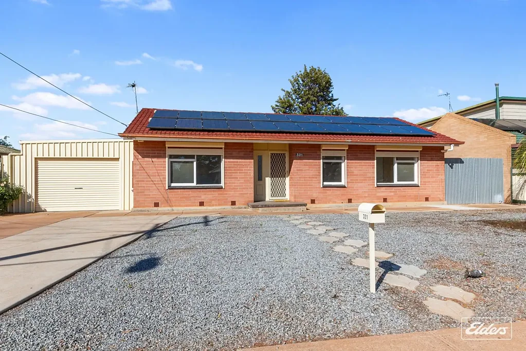Whyalla Stuart 3Moenga WELL APPOINTED FREESTANDING HOME