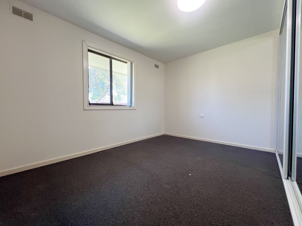 6 YARRAWIN WAY, AIRDS NSW 2560, 0房, 0浴, House