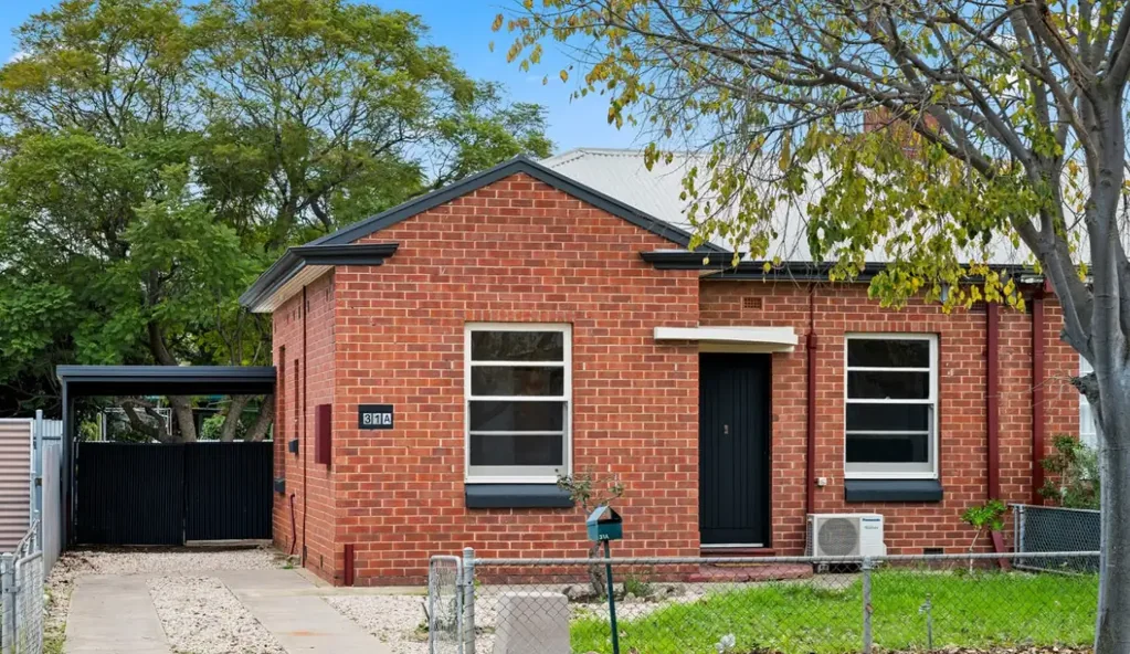 Home Available for rent in West Richmond!