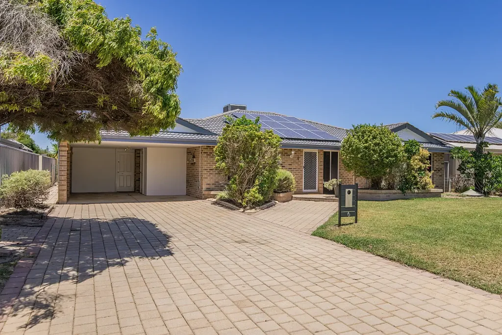 6 Cumberland Way, Waikiki, WA 6169
