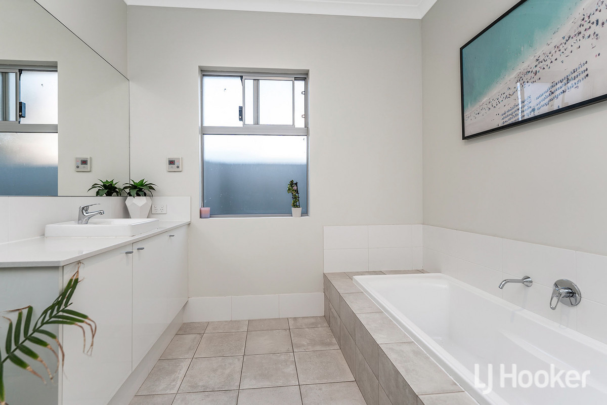 90 CORMORANT KEY, WANNANUP WA 6210, 0房, 0浴, House