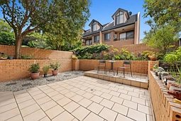13/210 Pennant Hills Road, Oatlands
