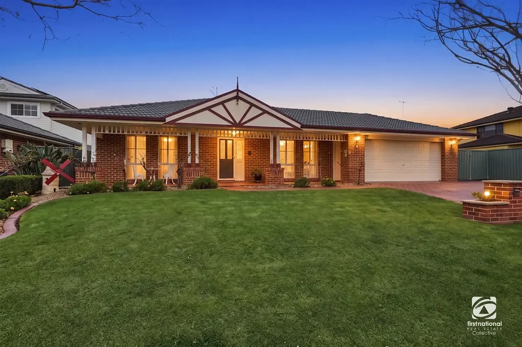 Harrington Park 4Kwarto “Absolutely Fabulous Single Storey Home”