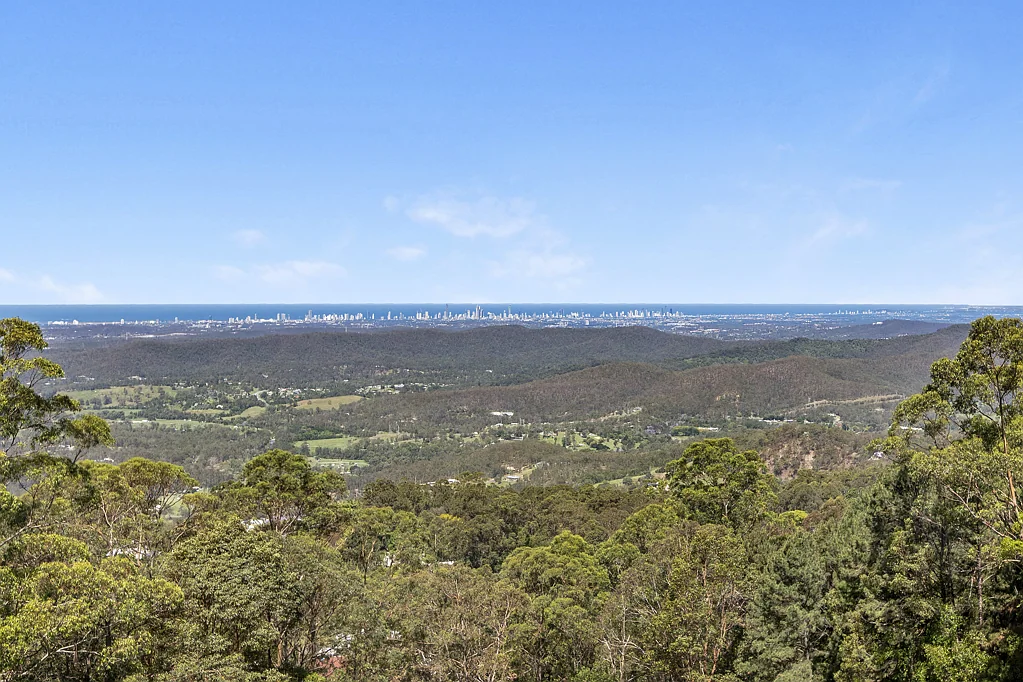 Tamborine Mountain 4 Slaapkamer What would you pay for these views!!!