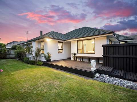 Redwood 3房  UNDER OFFER - The Perfect Family Starter