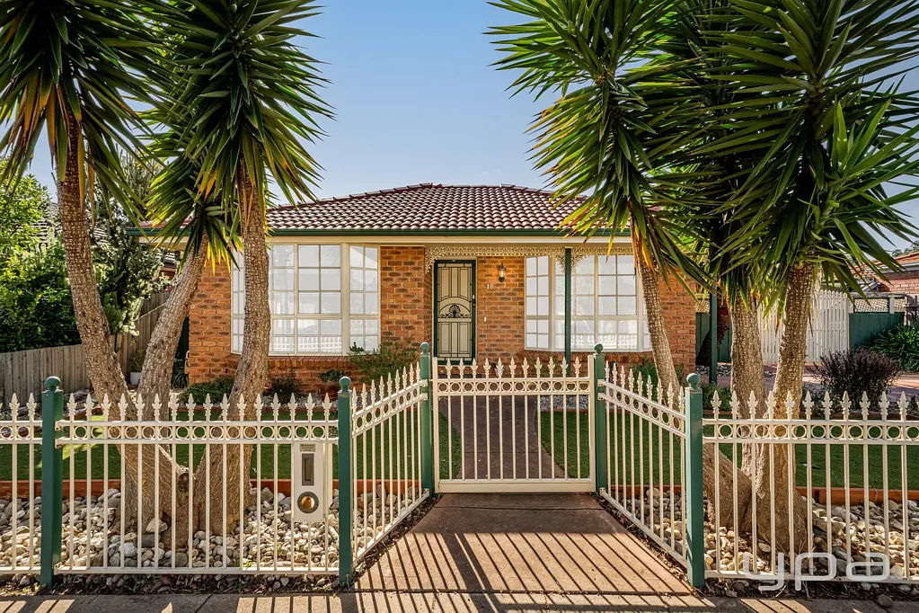 18 Briardale Drive, Werribee, VIC 3030