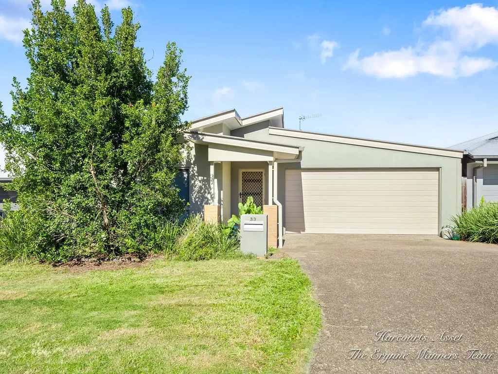 33 Paddy Circuit, Ormeau, QLD 4208