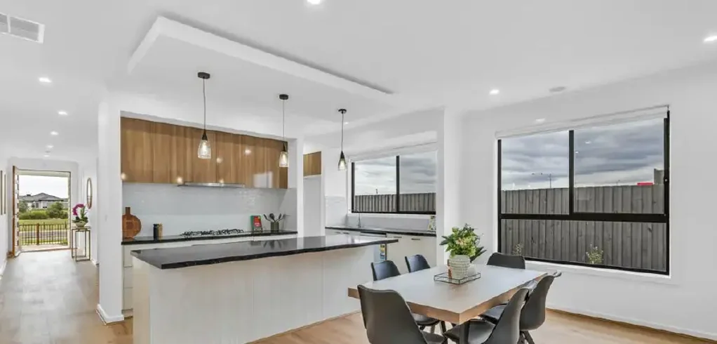 Winter Valley 4chambre The Asteria 25 by Vish Homes on 448m2 lot at Alluvium Estate!!