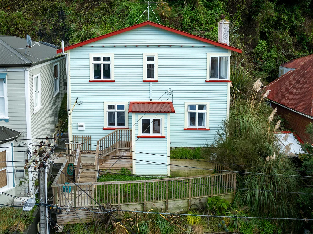 Aro Valley 3房  Inner-City Renovated Character