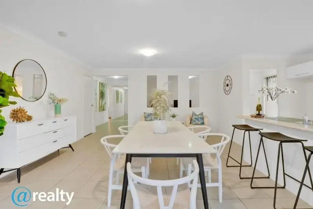 16 Ingleburn Gardens Drive, Bardia, NSW 2565