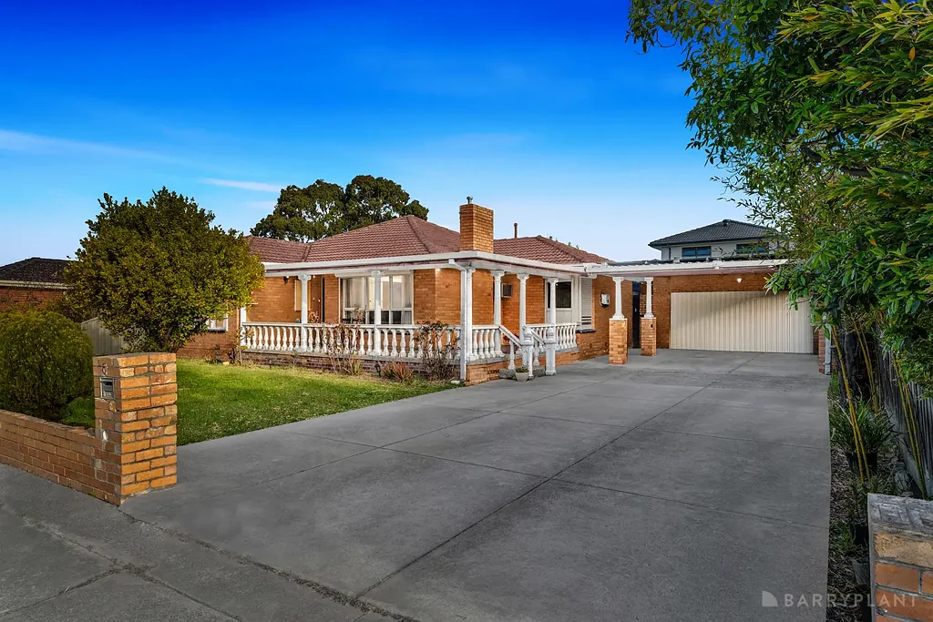 Noble Park 3બેડરૂમ EXTENDED FAMILY LIVING, PREMIUM LOCATION & FUTURE POTENTIAL