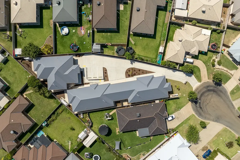 Glenfield Park 9Kwarto EXCEPTIONAL SDA INVESTMENT: PURPOSE-BUILT COMPLEX OF THREE - STRONG RETURNS & OPTIONAL LEASEBACK