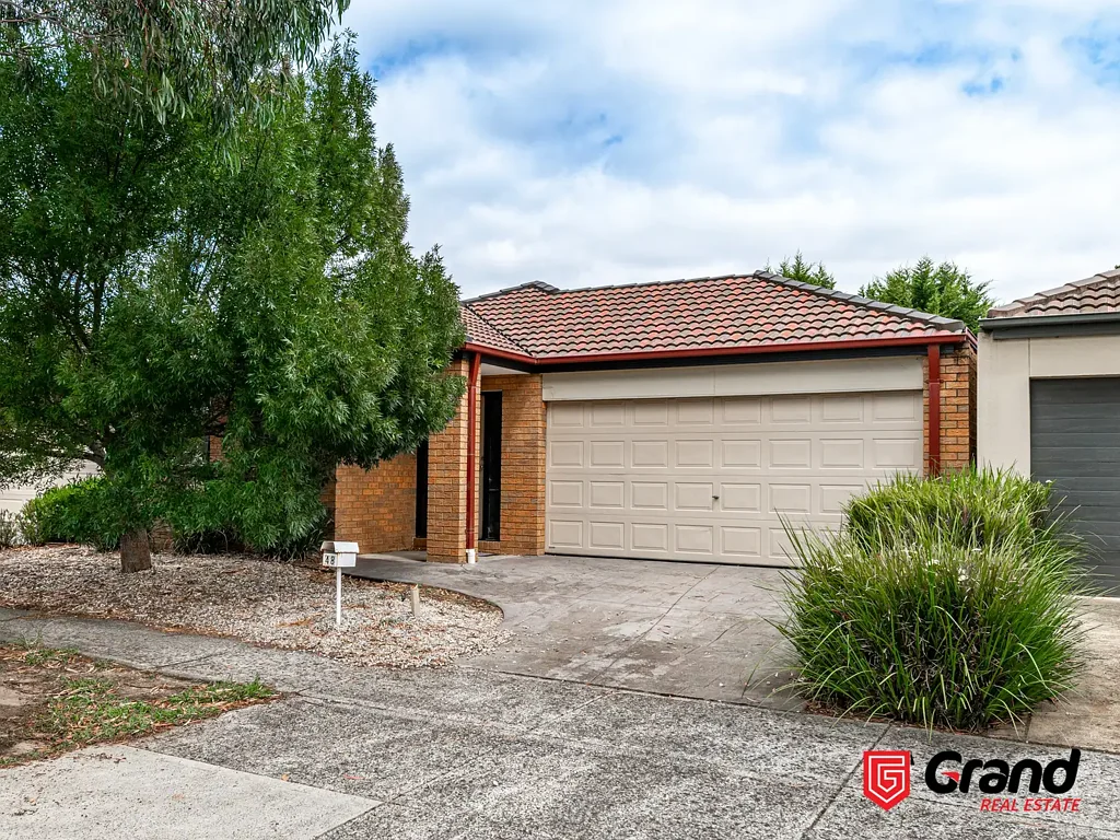 3 BEDROOM FAMILY HOME LOCATED IN A PRIME AREA OF BERWICK !