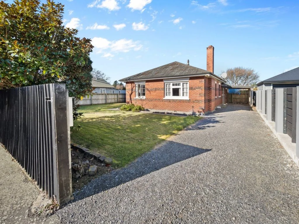 Allenton 2房  Charming Allenton Property Not To Be Missed