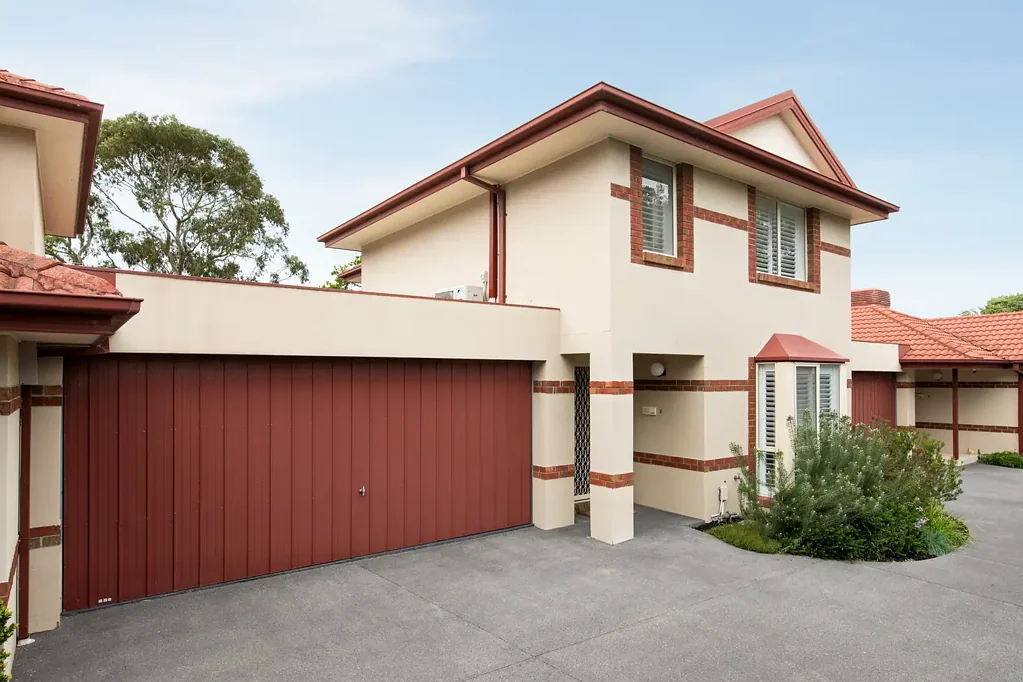 2/58-60 Fewster Road, Hampton, VIC 3188