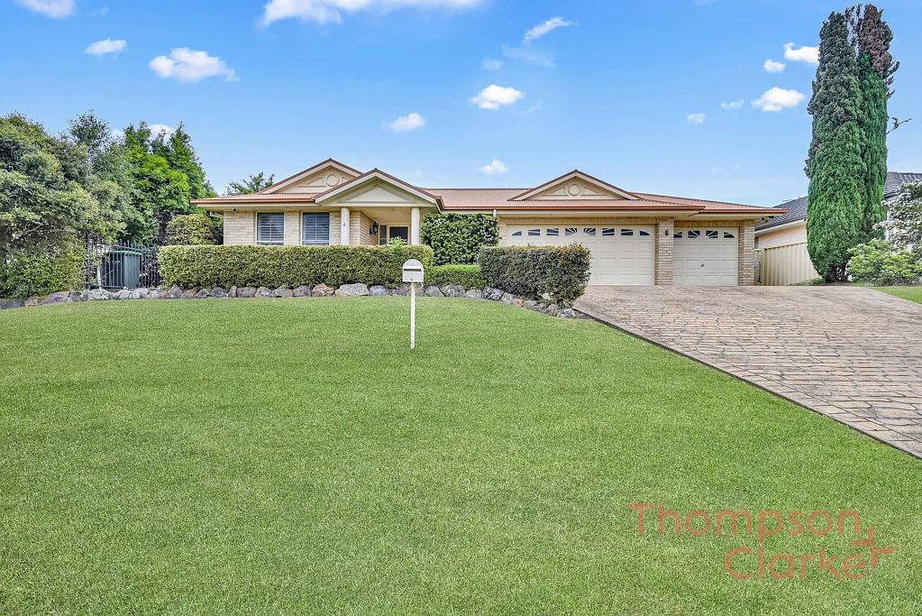 4 Hargreaves Circuit, Metford, NSW 2323