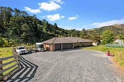1115a Ahuroa Road, Puhoi