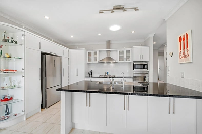 16 Leafield Crescent, Henderson, Waitakere City, Auckland, 5房, 2浴, House