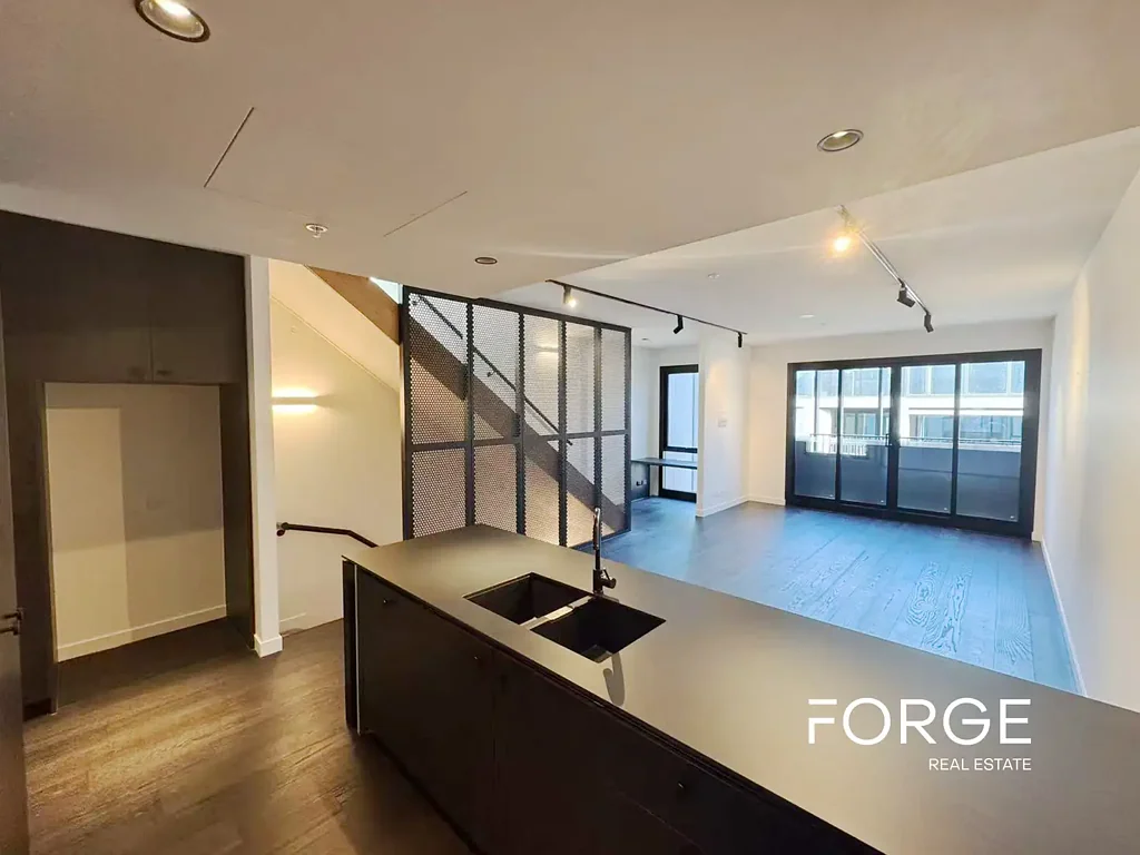 Brand-New Designer Living in Leafy Alphington