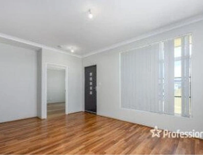 81 Lake Valley Drive, Lakelands, Rockingham, 4 habitaciones, 2 baños, House