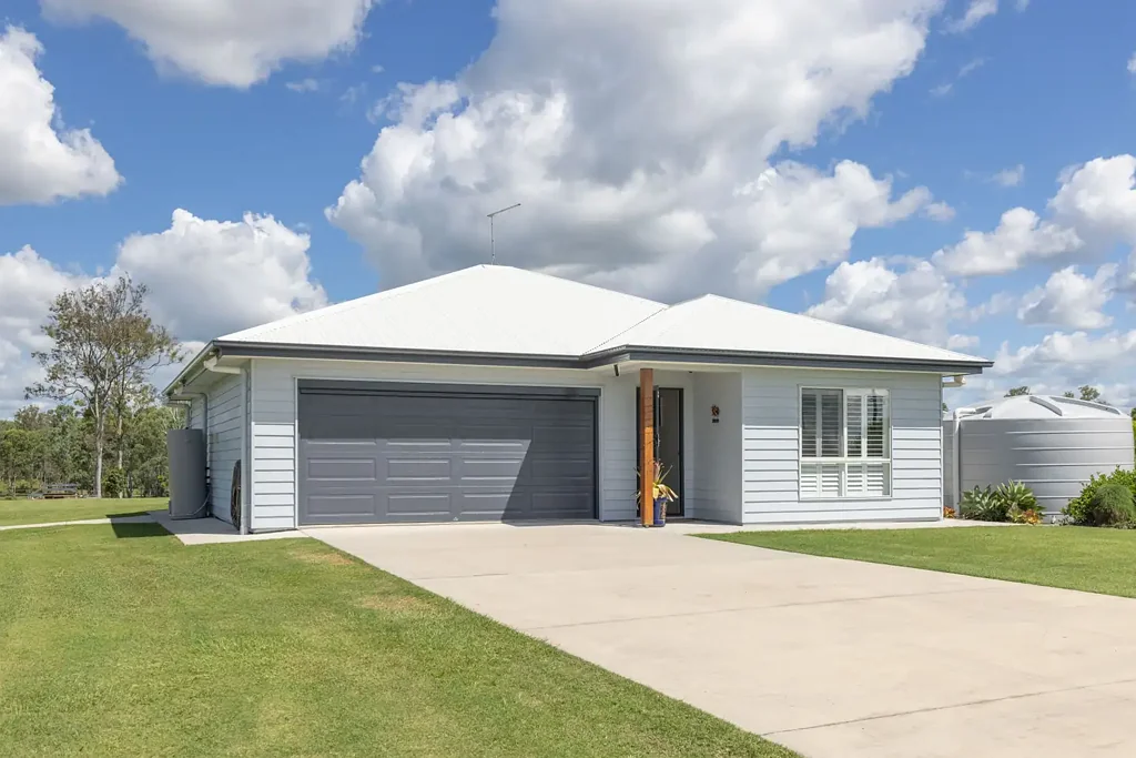 10 Turnberry Chase, Curra, QLD 4570