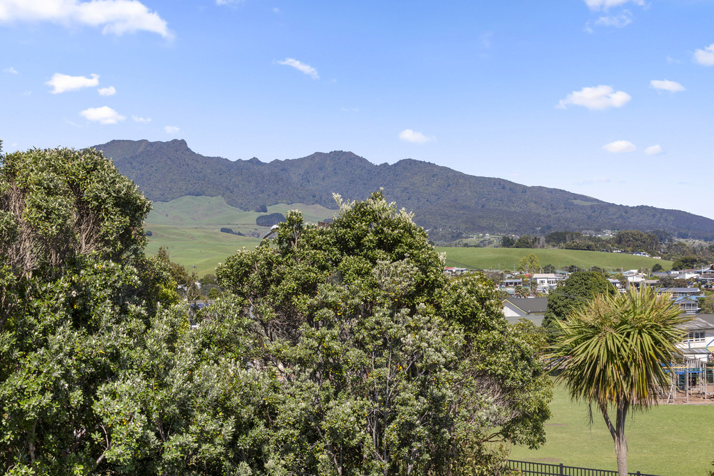 40 Norrie Avenue, Raglan, Waikato, 11 phòng ngủ, 4 phòng tắm