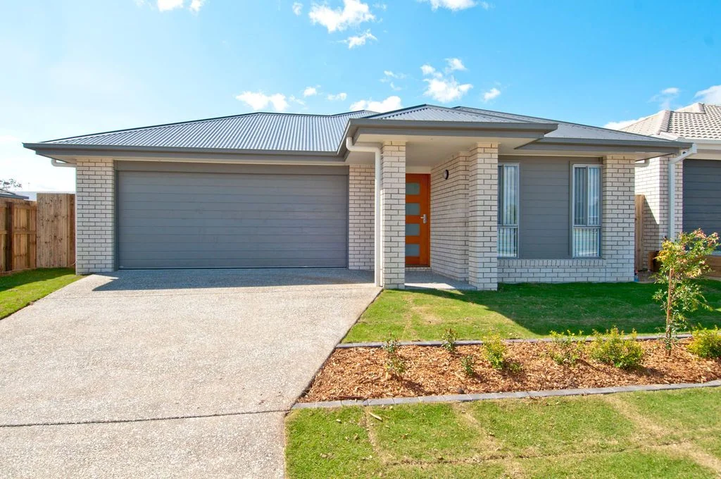 17 Cunningham Street, Flagstone, QLD 4280